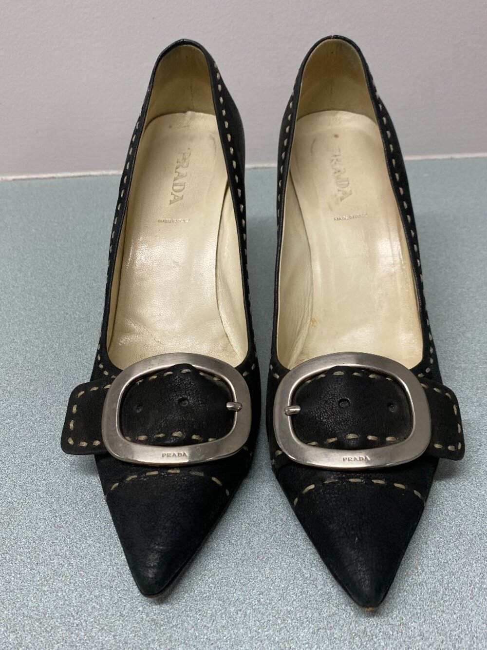 Vintage Prada Pointed-Toe Buckle Pumps Size 41 Made in Italy